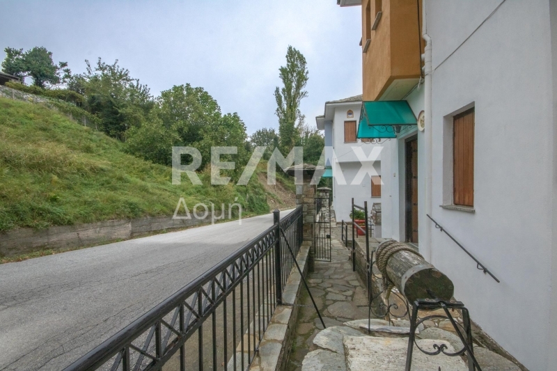6 Bed, 4 Bath, HouseFor Sale, Tsagkarada, Mouresi, Magnesia