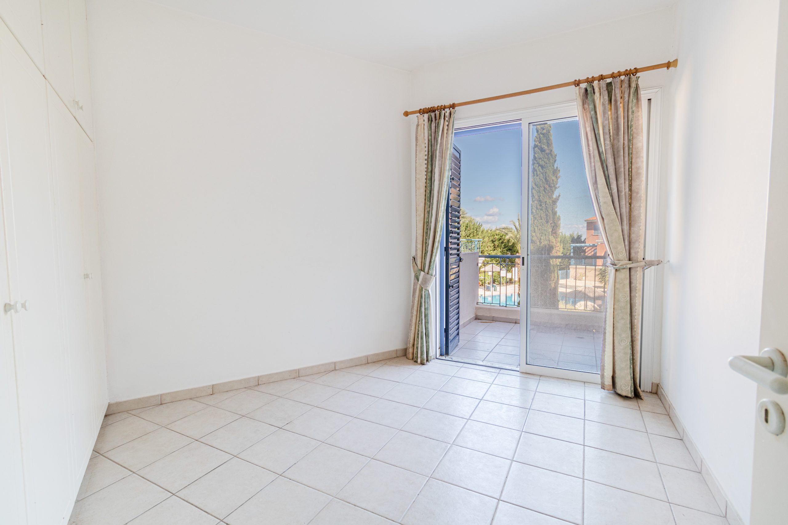 2 Bed, 1 Bath, HouseFor Sale, Chloraka, Paphos