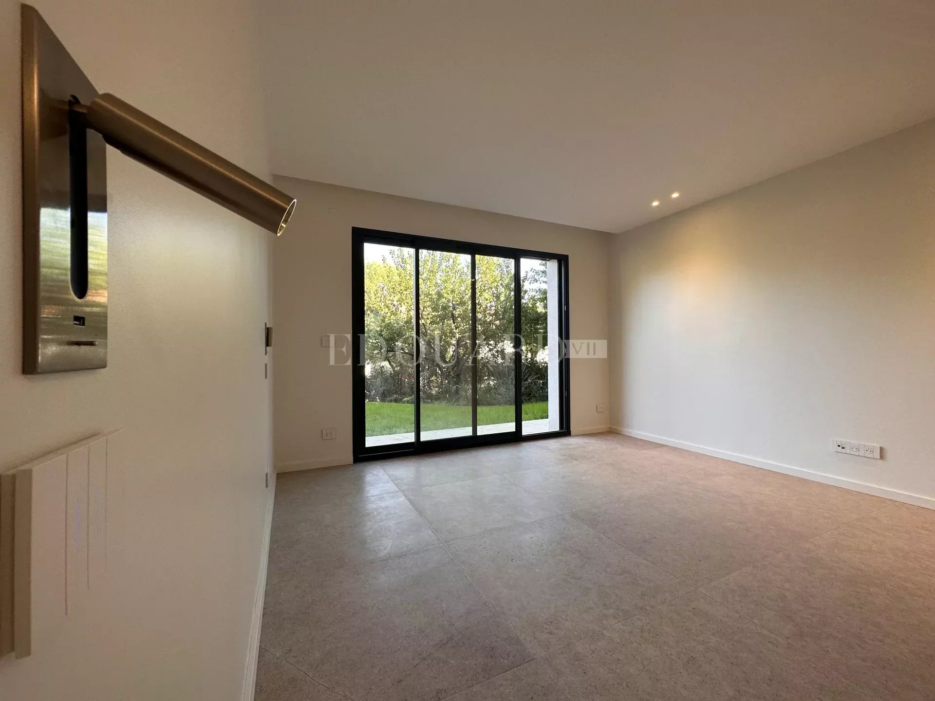 3 Bed, 3 Bath, HouseFor Sale, Roquebrune-Cap-Martin, Alpes-Maritimes