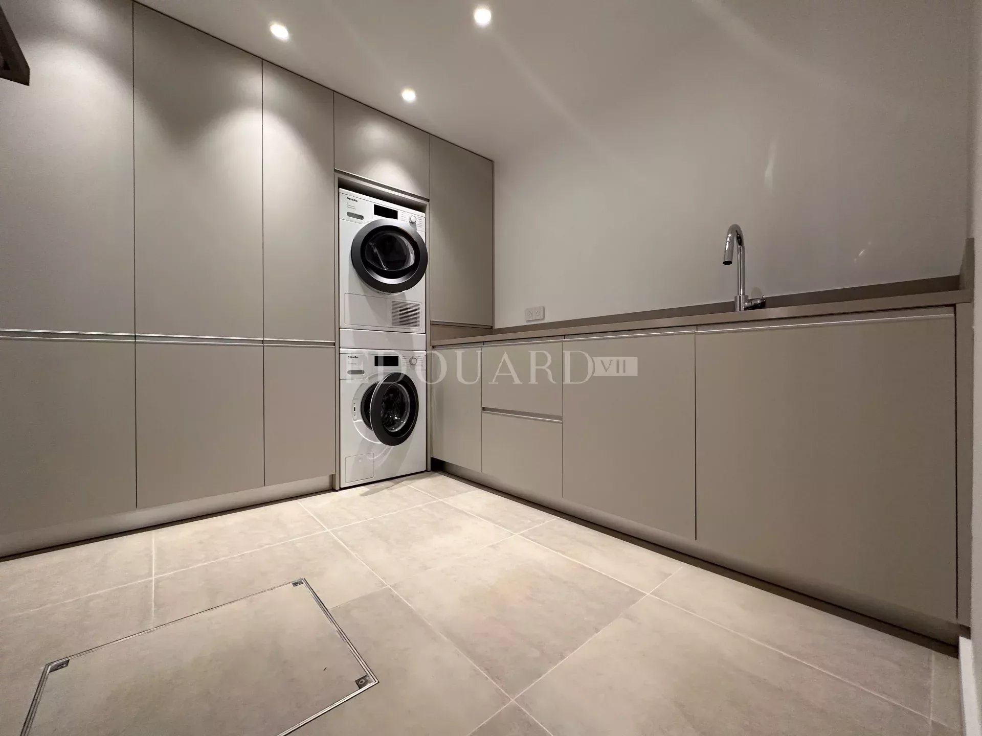 3 Bed, 3 Bath, HouseFor Sale, Roquebrune-Cap-Martin, Alpes-Maritimes