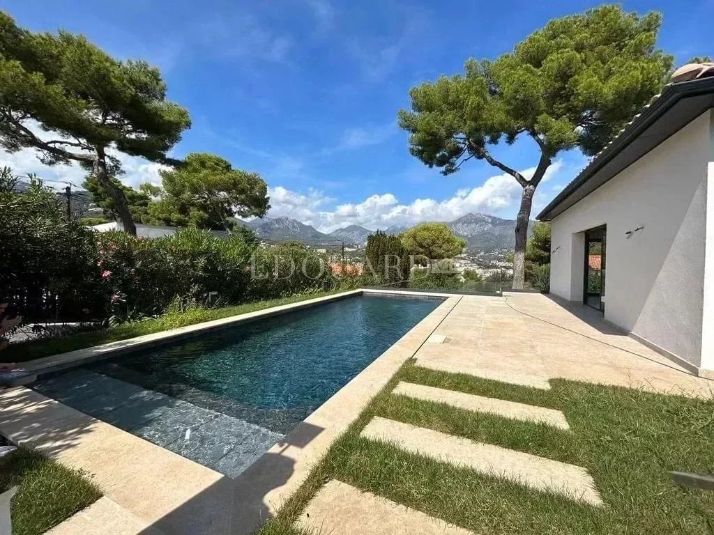 3 Bed, 3 Bath, HouseFor Sale, Roquebrune-Cap-Martin, Alpes-Maritimes
