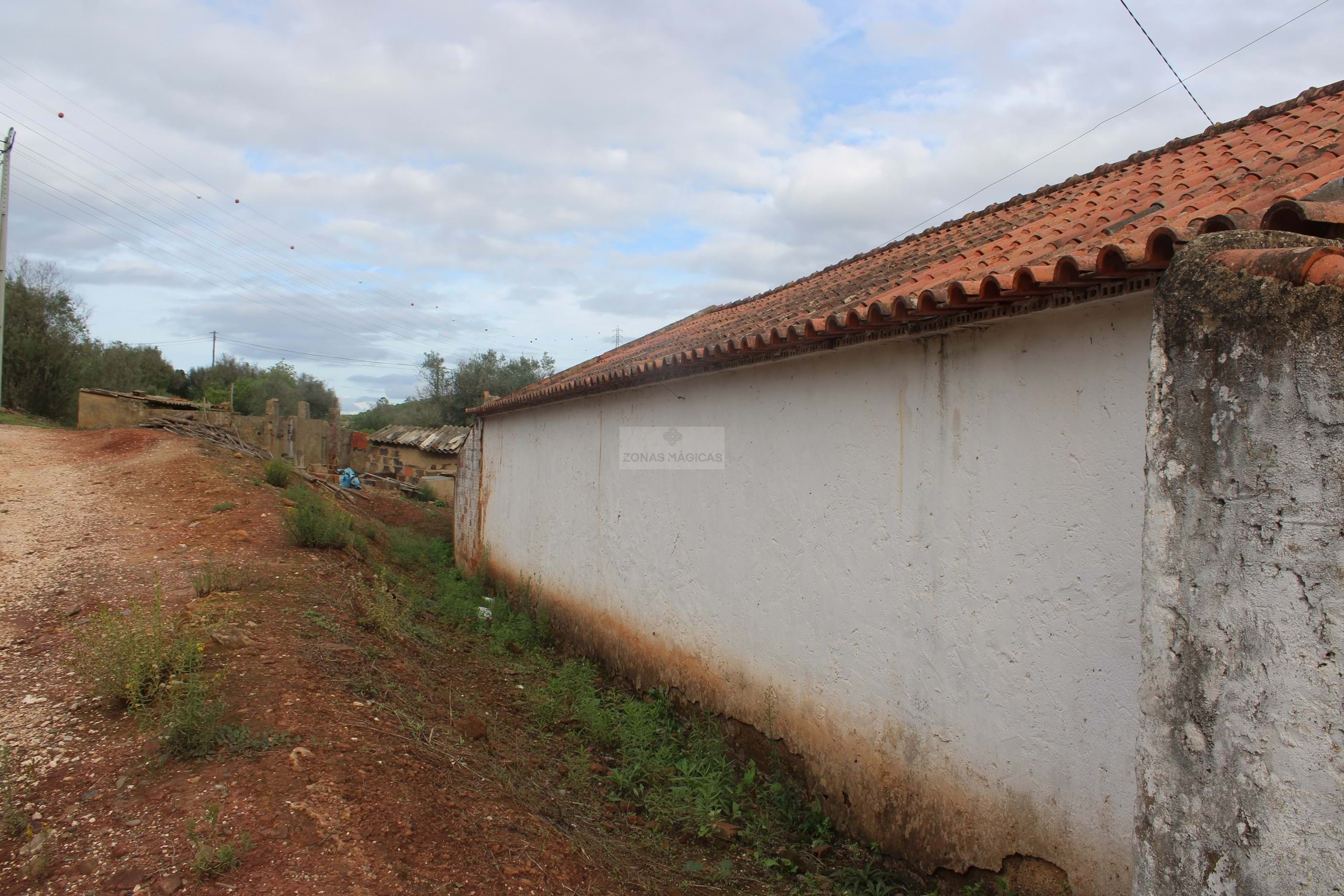 2 Bed, 1 Bath, HouseFor Sale, Portimao, Faro, 8500 2 Bed, 1 Bath, HouseFor Sale, Portimao, Faro, 8500