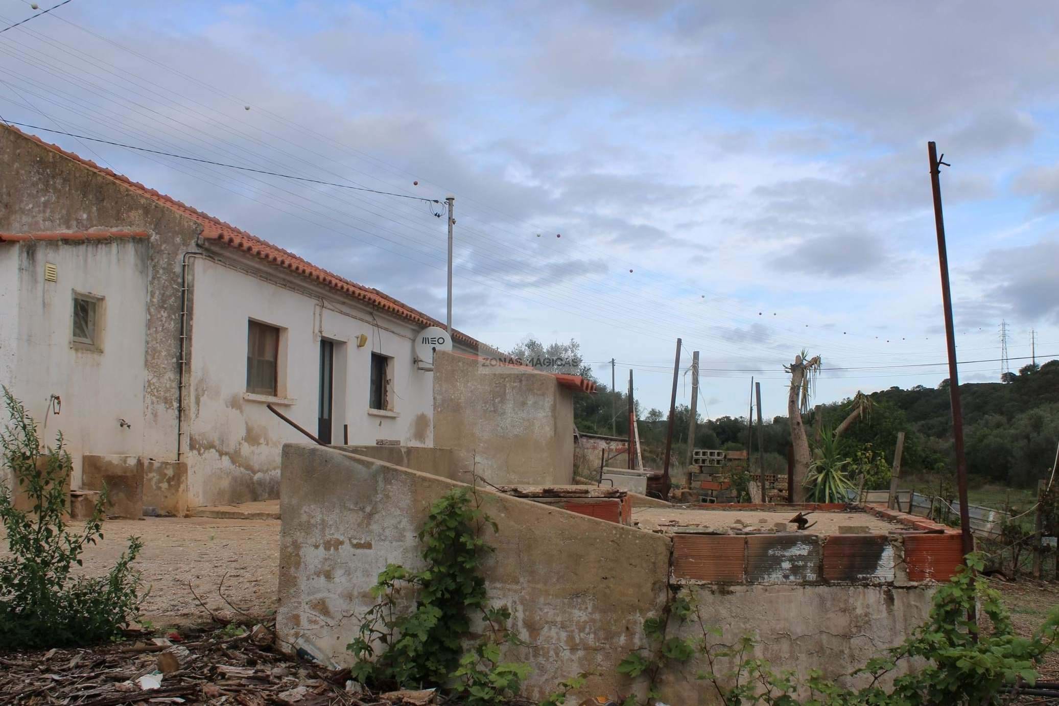 2 Bed, 1 Bath, HouseFor Sale, Portimao, Faro, 8500 2 Bed, 1 Bath, HouseFor Sale, Portimao, Faro, 8500