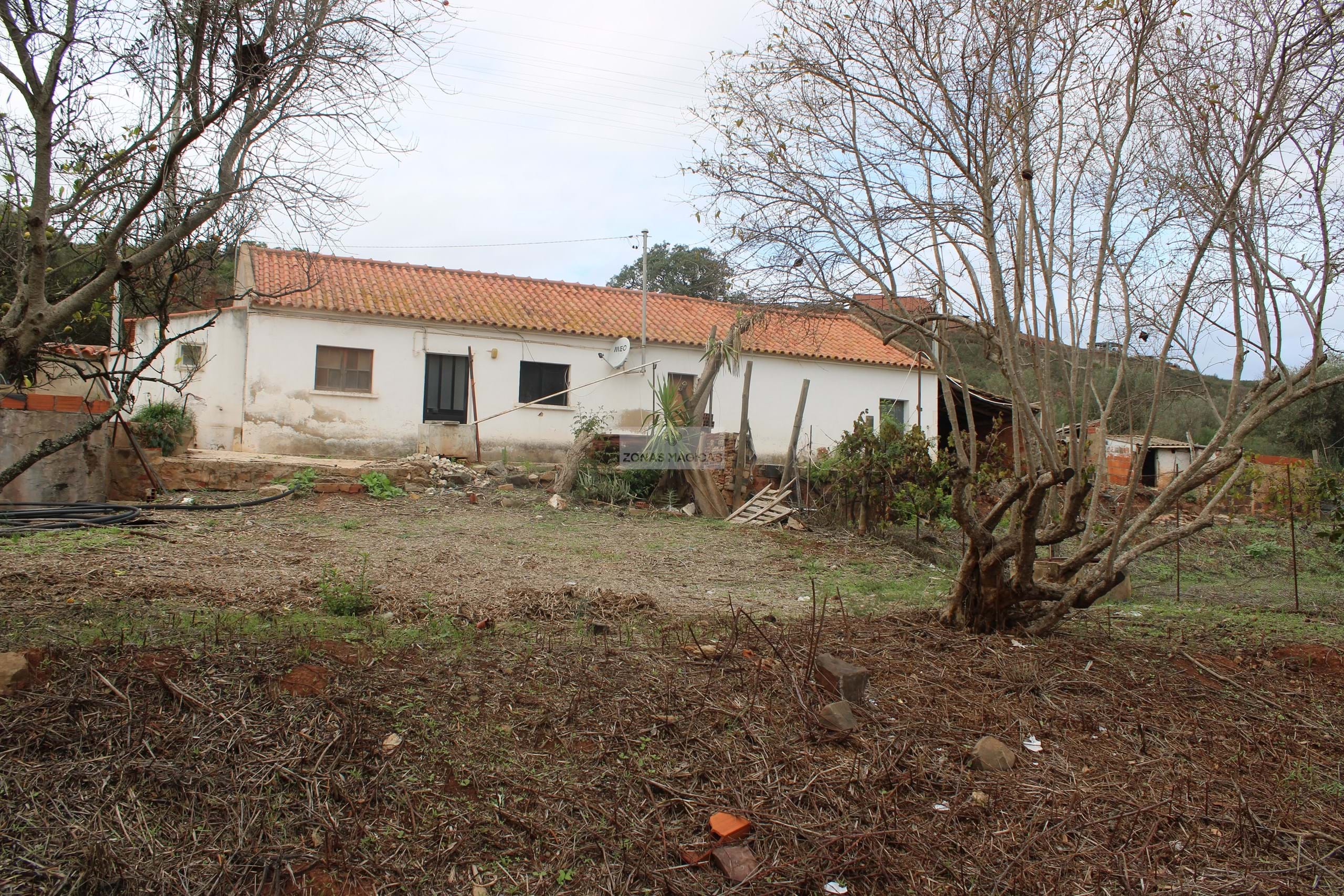 2 Bed, 1 Bath, HouseFor Sale, Portimao, Faro, 8500 2 Bed, 1 Bath, HouseFor Sale, Portimao, Faro, 8500