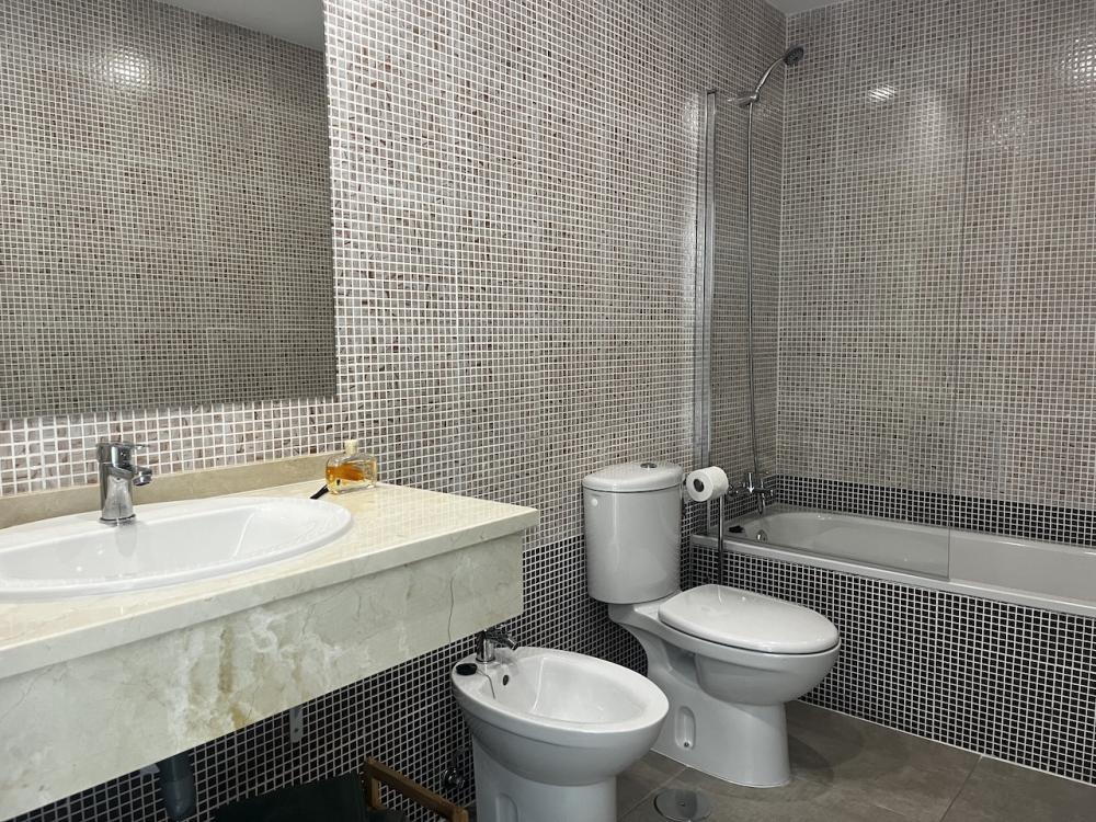 2 Bed, 2 Bath, ApartmentFor Sale, Istán, Malaga