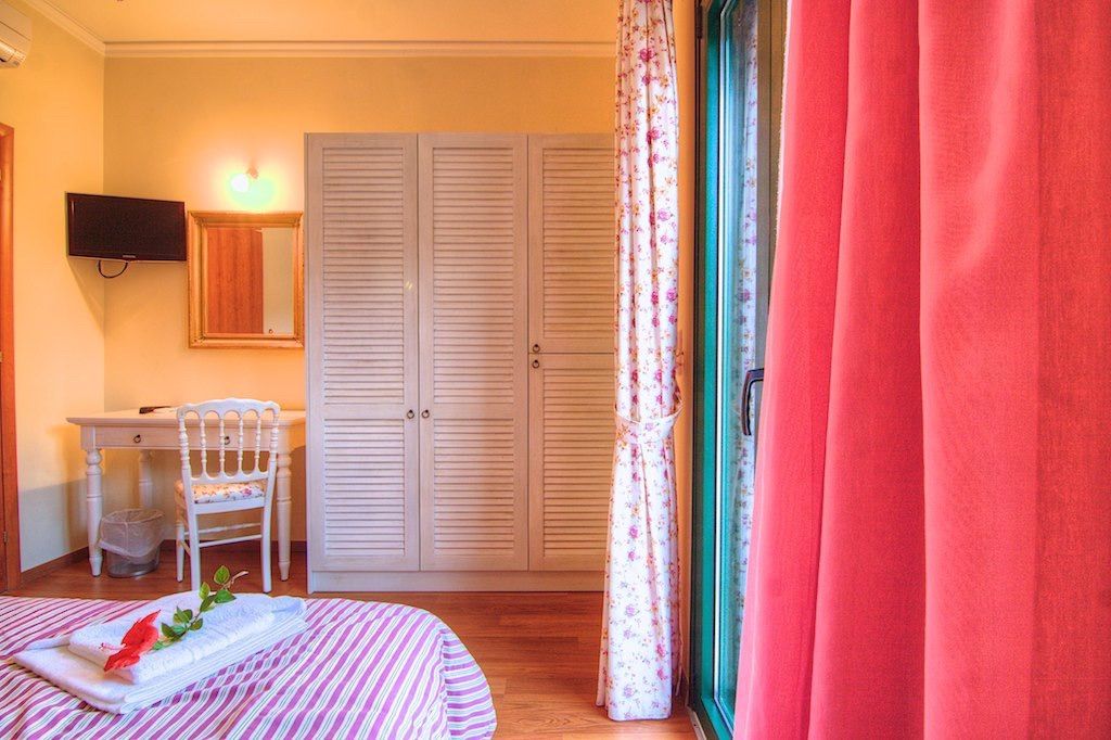 4 Bed, 3 Bath, HouseFor Sale, Rethymno, Crete