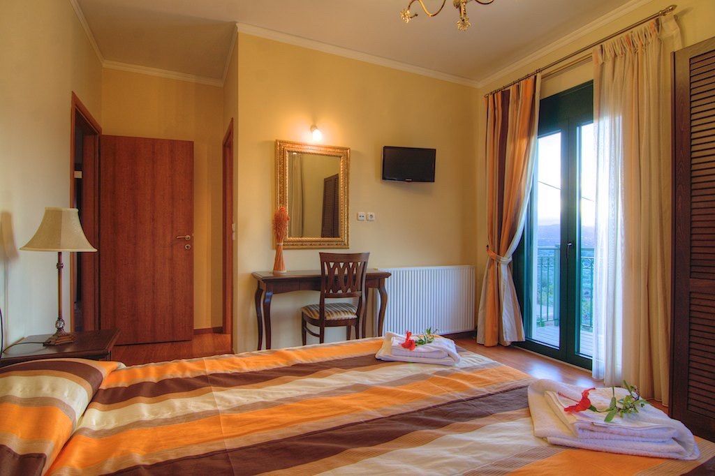 4 Bed, 3 Bath, HouseFor Sale, Rethymno, Crete