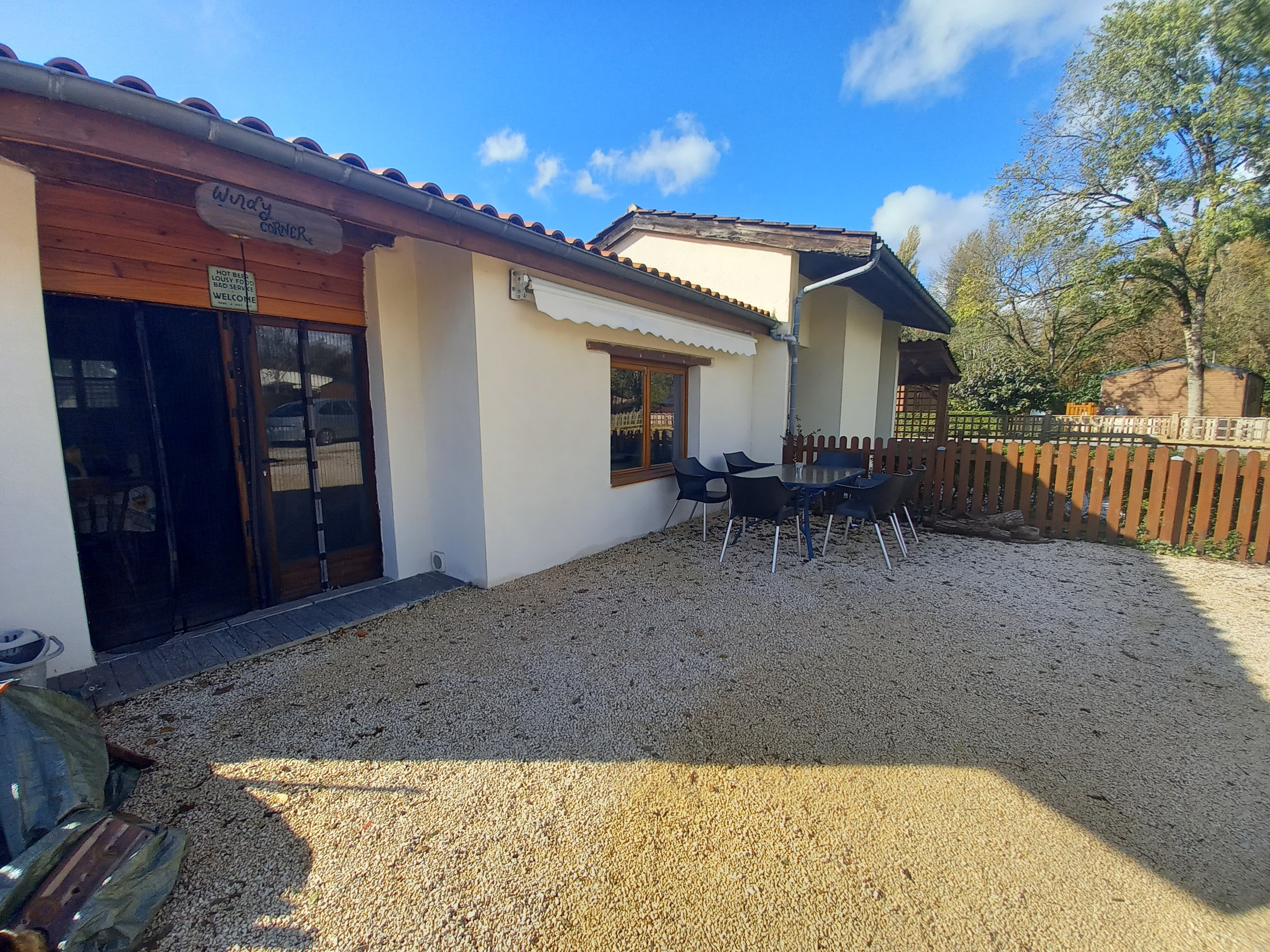 1 Bed, 1 Bath, HouseFor Sale, Villereal, Lot-et-Garonne, Aquitaine, 47210