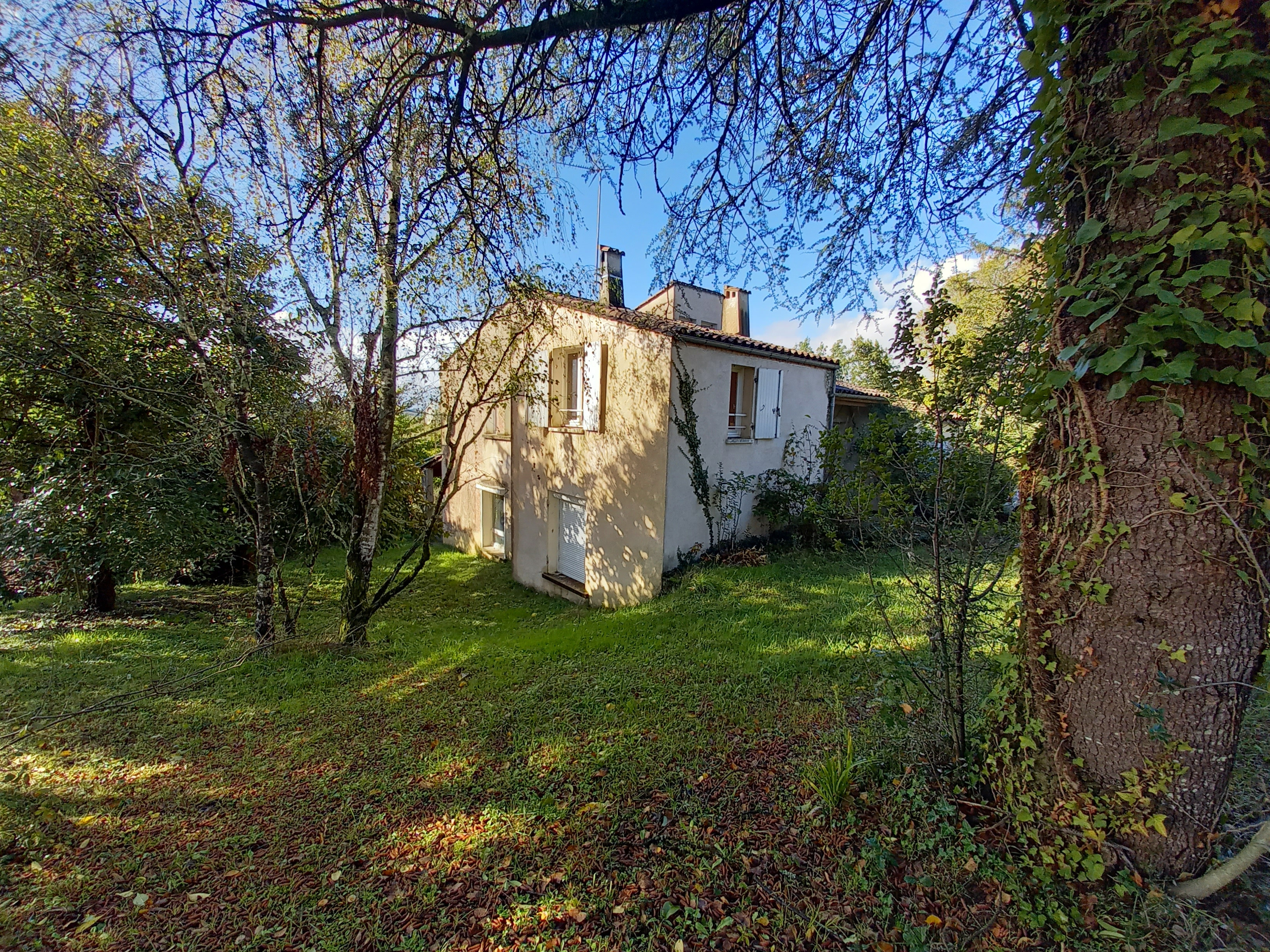 5 Bed, 2 Bath, HouseFor Sale, Castillonnes, Lot-et-Garonne, Aquitaine, 47330