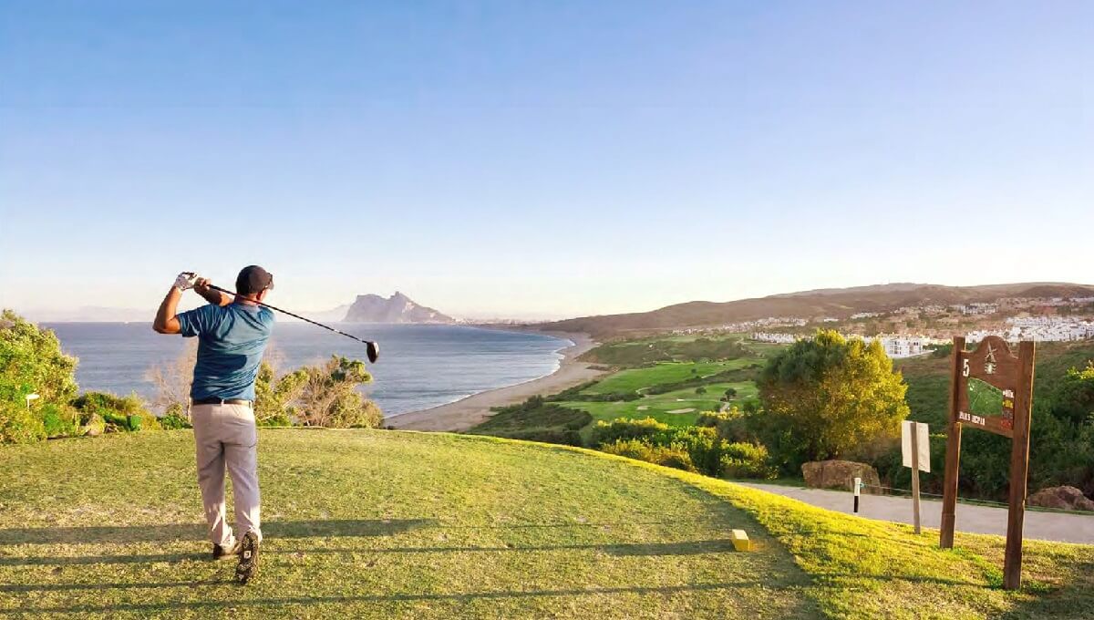 3 Bed, 2 Bath, ApartmentFor Sale, La Alcaidesa, Malaga