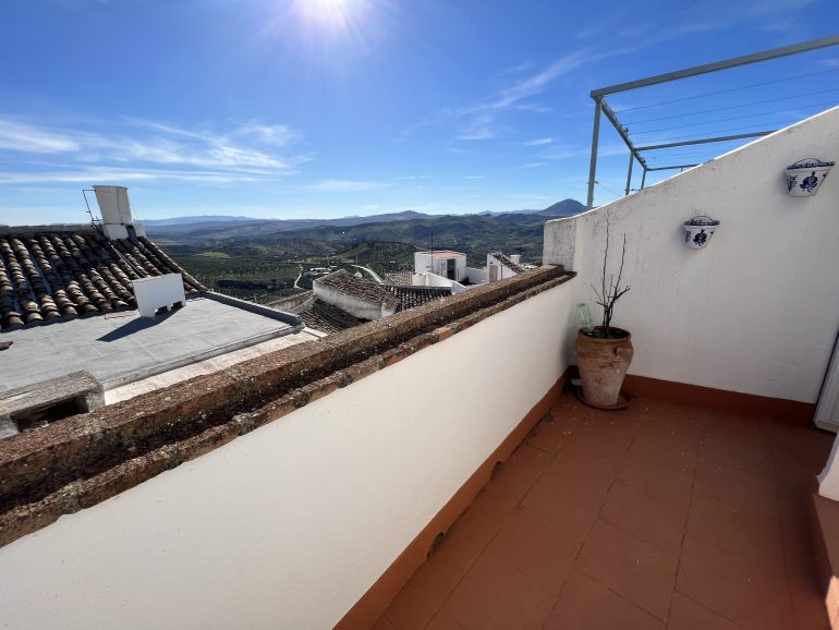 3 Bed, 1 Bath, HouseFor Sale, Olvera, Andalucia