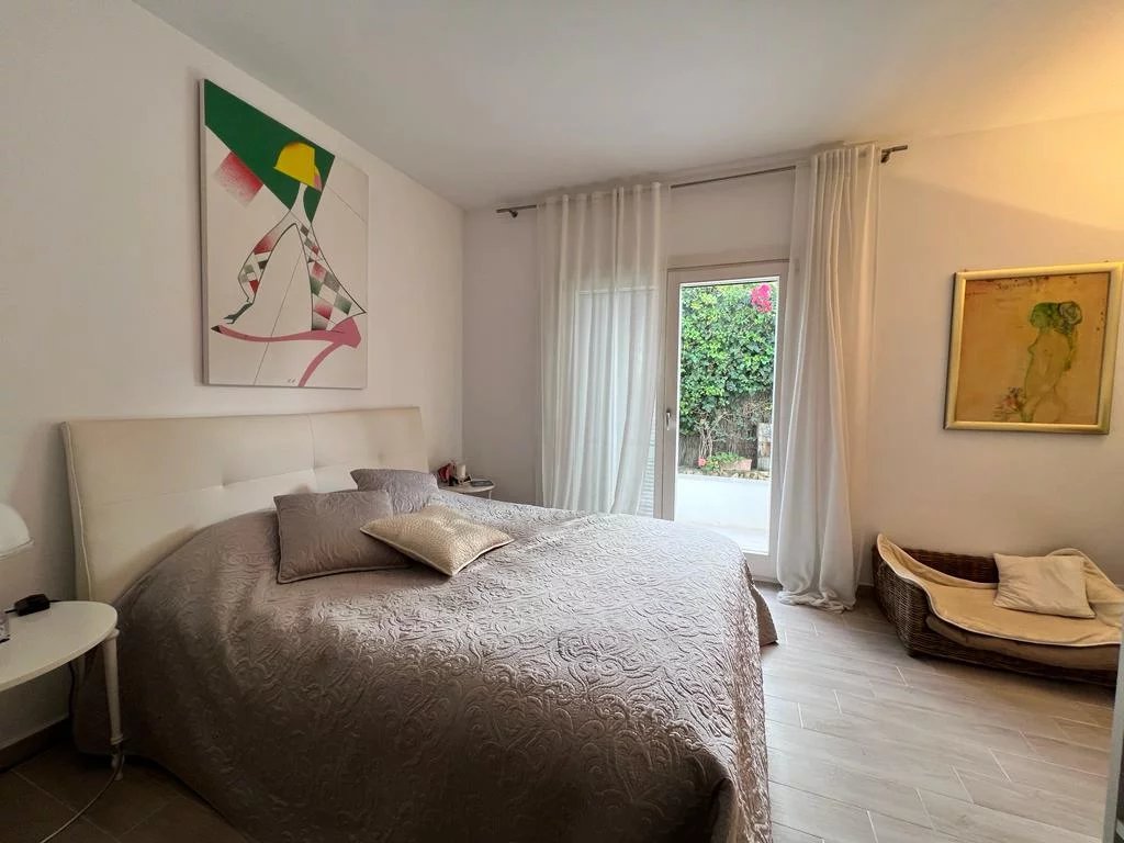 4 Bed, 2 Bath, HouseFor Sale, Javea, Alicante