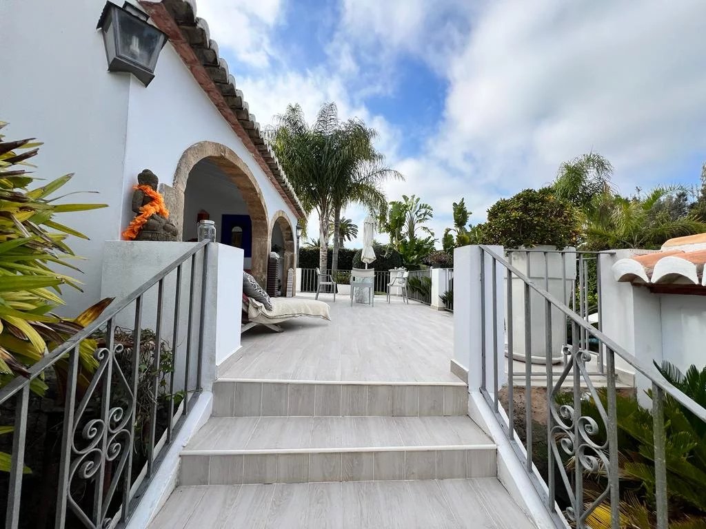 4 Bed, 2 Bath, HouseFor Sale, Javea, Alicante