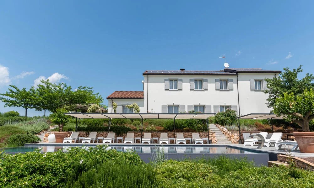 5 Bed, 4 Bath, HouseFor Sale, Pesaro, Pesaro-Urbino