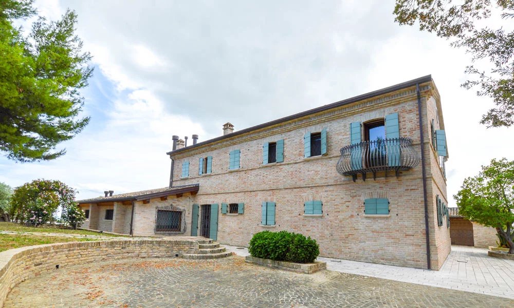 4 Bed, 3 Bath, HouseFor Sale, Monte San Vito, Ancona