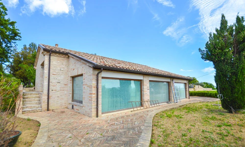 4 Bed, 3 Bath, HouseFor Sale, Monte San Vito, Ancona