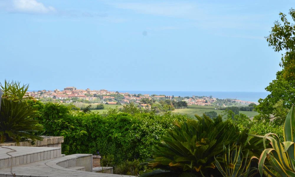 4 Bed, 3 Bath, HouseFor Sale, Monte San Vito, Ancona