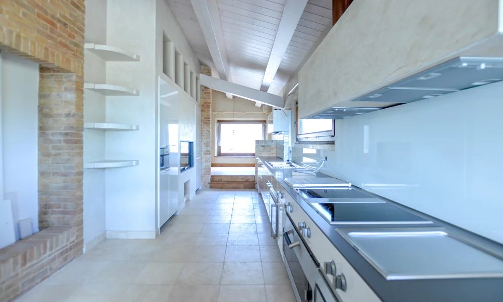 4 Bed, 3 Bath, HouseFor Sale, Monte San Vito, Ancona