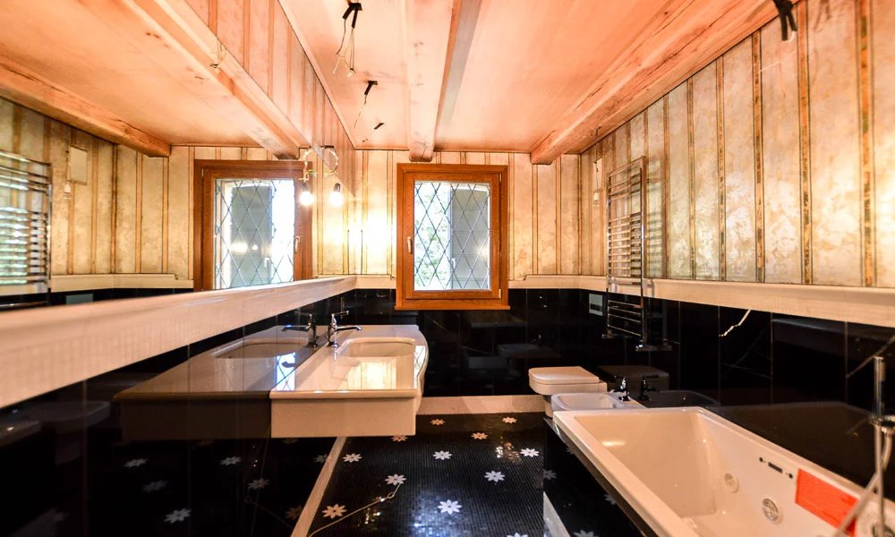 4 Bed, 3 Bath, HouseFor Sale, Monte San Vito, Ancona