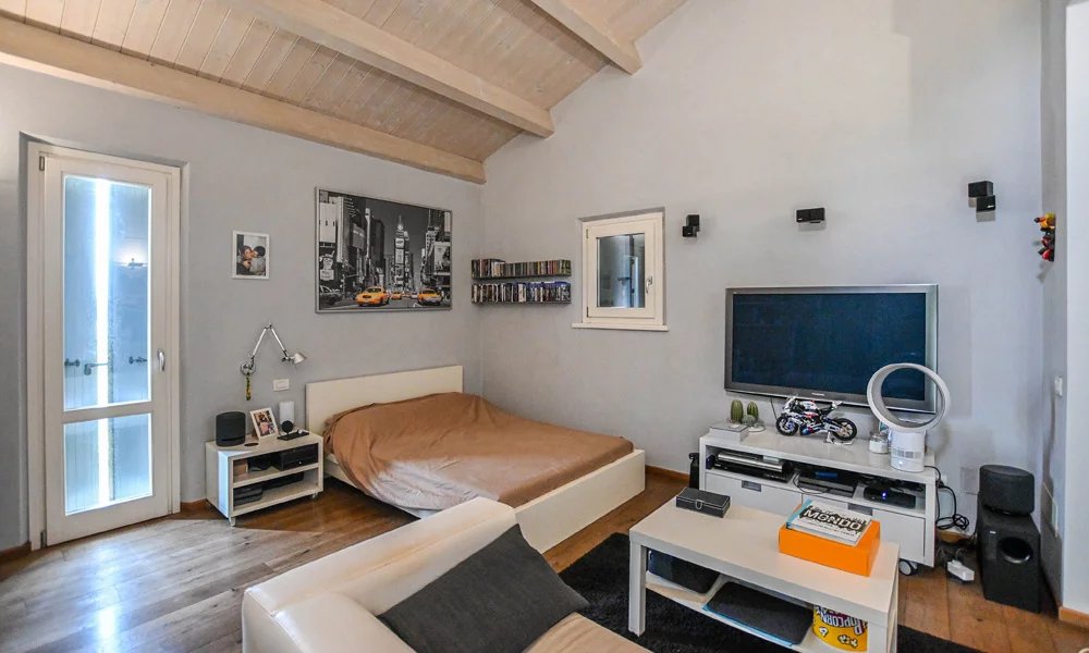 4 Bed, 3 Bath, HouseFor Sale, Jesi, Ancona