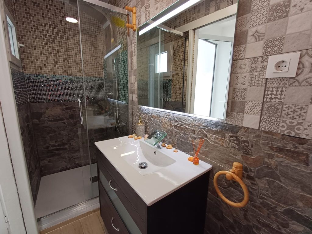 3 Bed, 2 Bath, ApartmentFor Sale, Oliva, Valencia, 46780