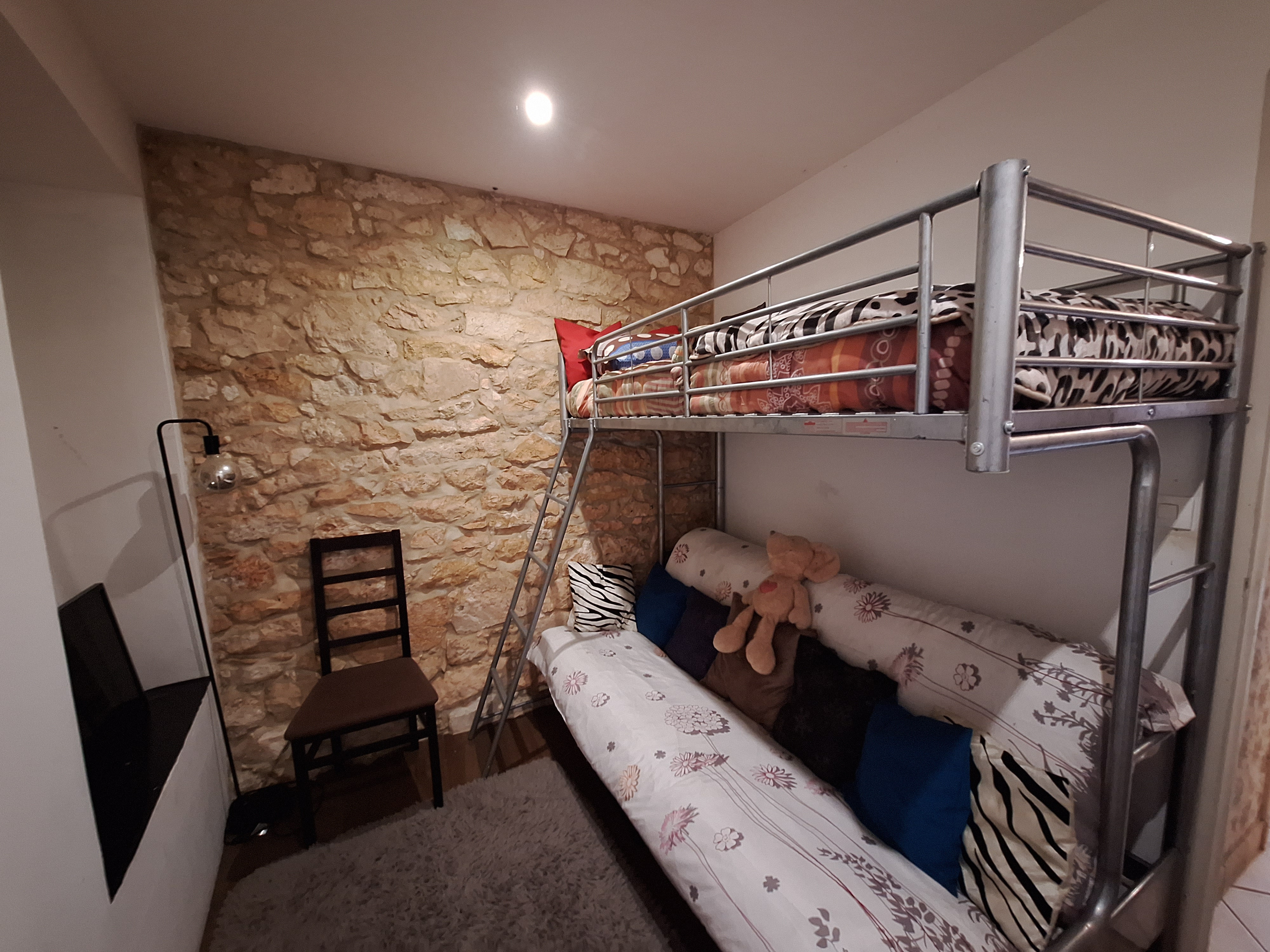 2 Bed, 1 Bath, HouseFor Sale, Castillonnes, Lot-et-Garonne, Aquitaine, 47330