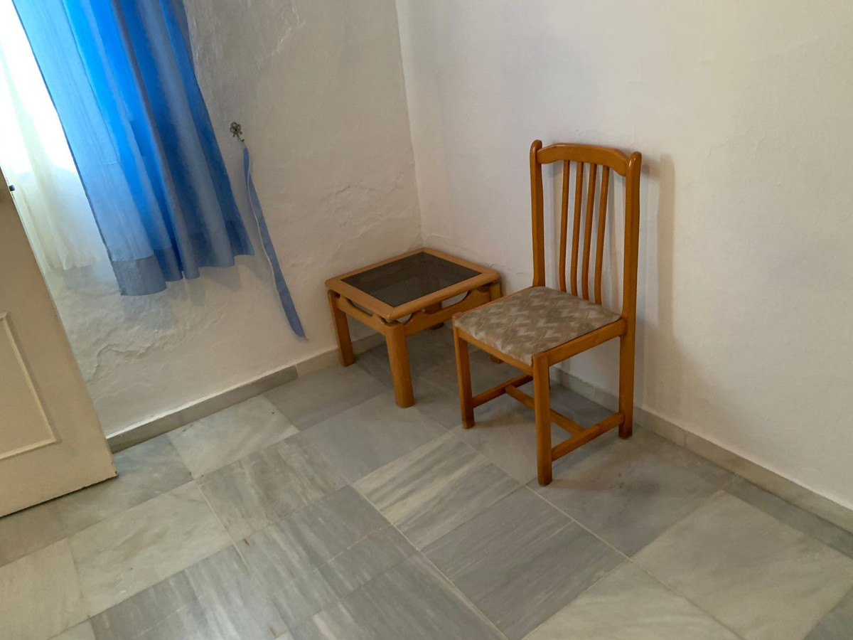 4 Bed, 1 Bath, HouseFor Sale, Manilva, Malaga