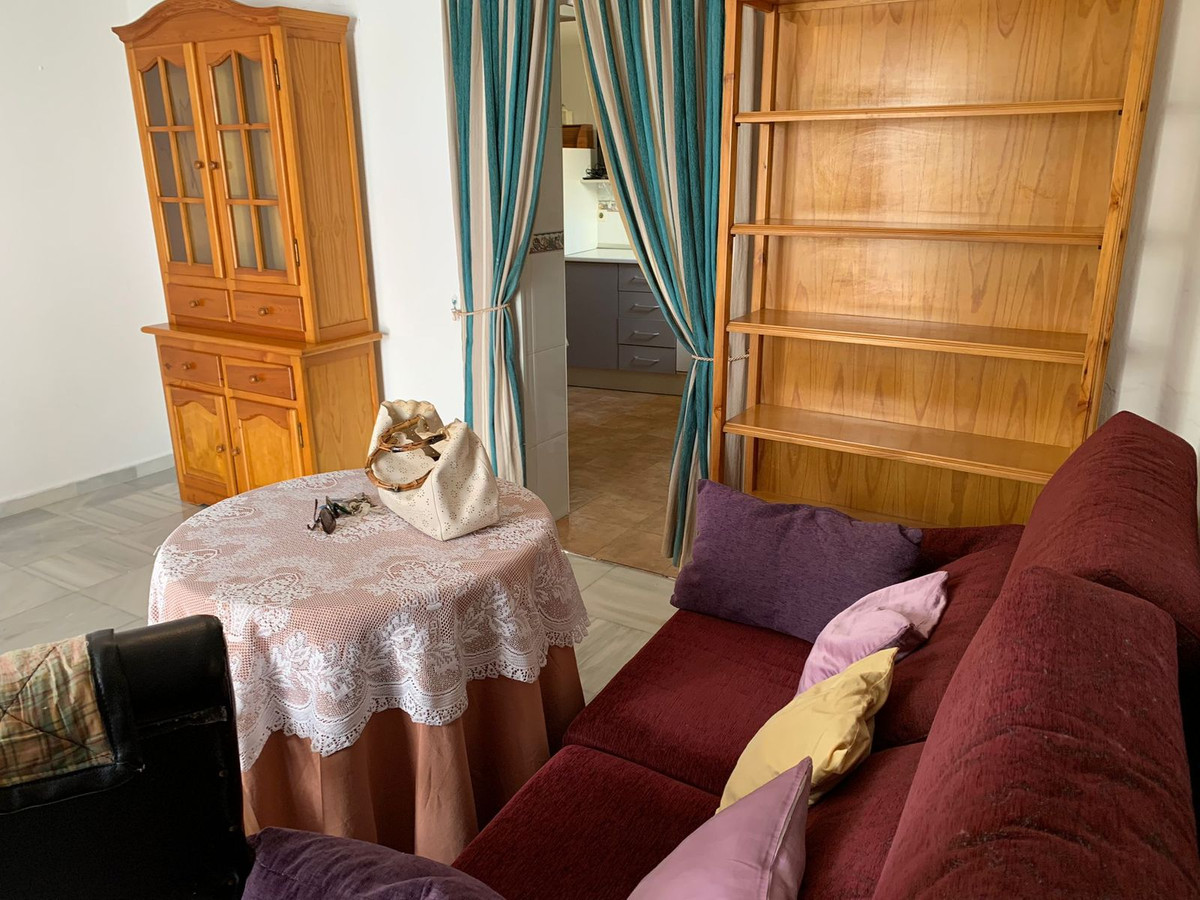 4 Bed, 1 Bath, HouseFor Sale, Manilva, Malaga