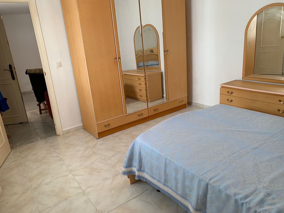 4 Bed, 1 Bath, HouseFor Sale, Manilva, Malaga