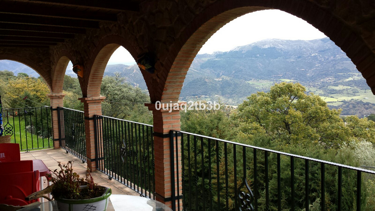 3 Bed, 2 Bath, HouseFor Sale, Cortes de La Frontera, Malaga