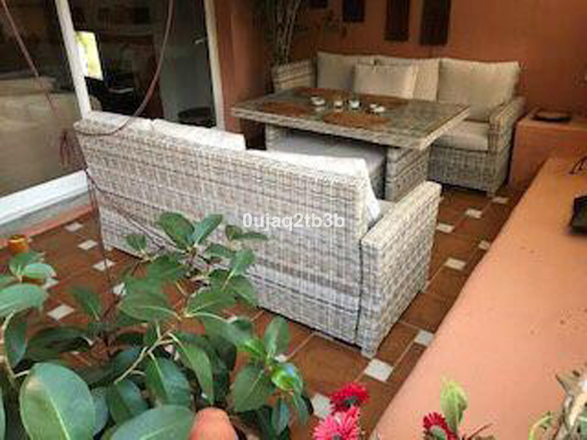 3 Bed, 3 Bath, ApartmentFor Sale, New Golden Mile, Malaga