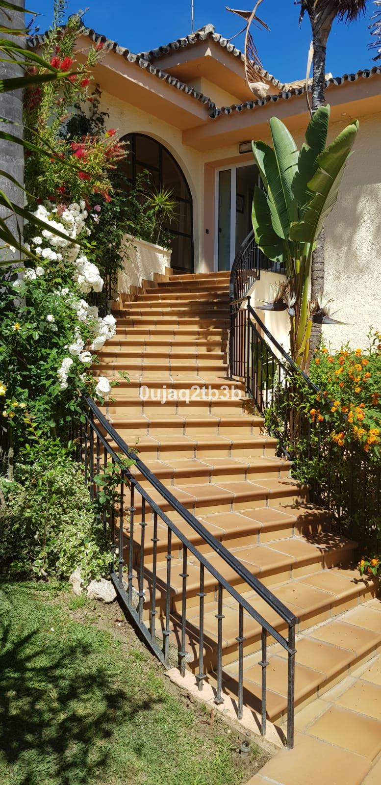 5 Bed, 4 Bath, HouseFor Sale, New Golden Mile, Malaga