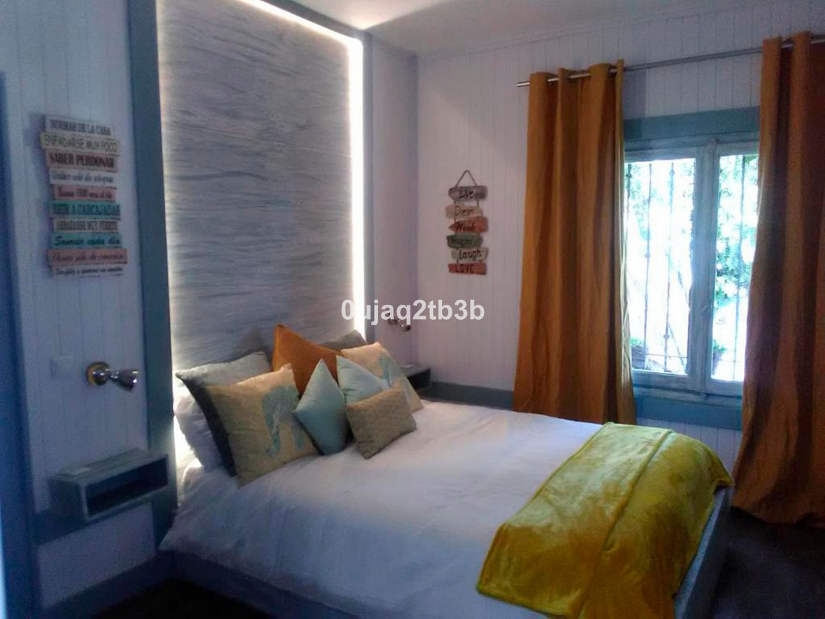 8 Bed, 4 Bath, HouseFor Sale, Marbella, Malaga