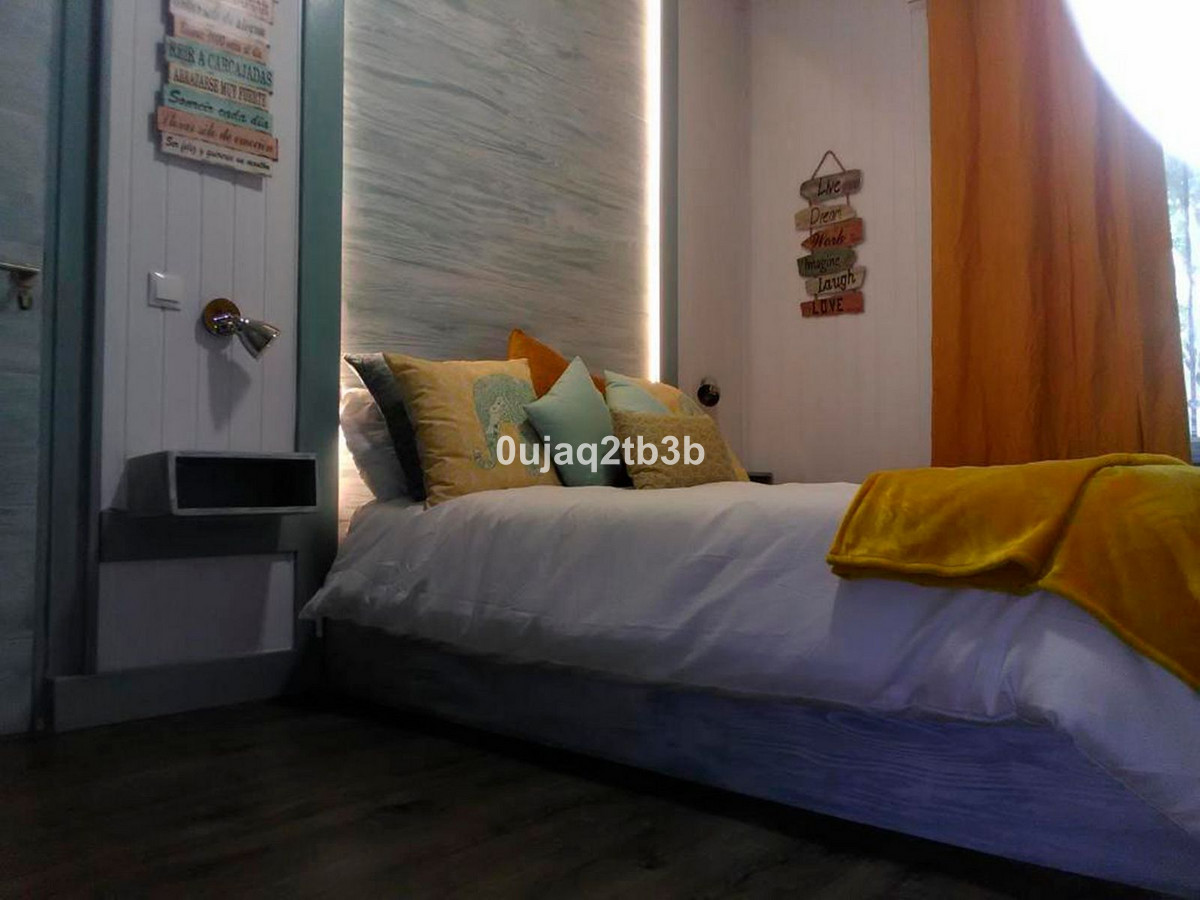 8 Bed, 4 Bath, HouseFor Sale, Marbella, Malaga