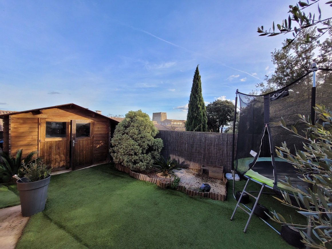 4 Bed, 2 Bath, HouseFor Sale, Magalas, Herault, Languedoc-Roussillon, 34480