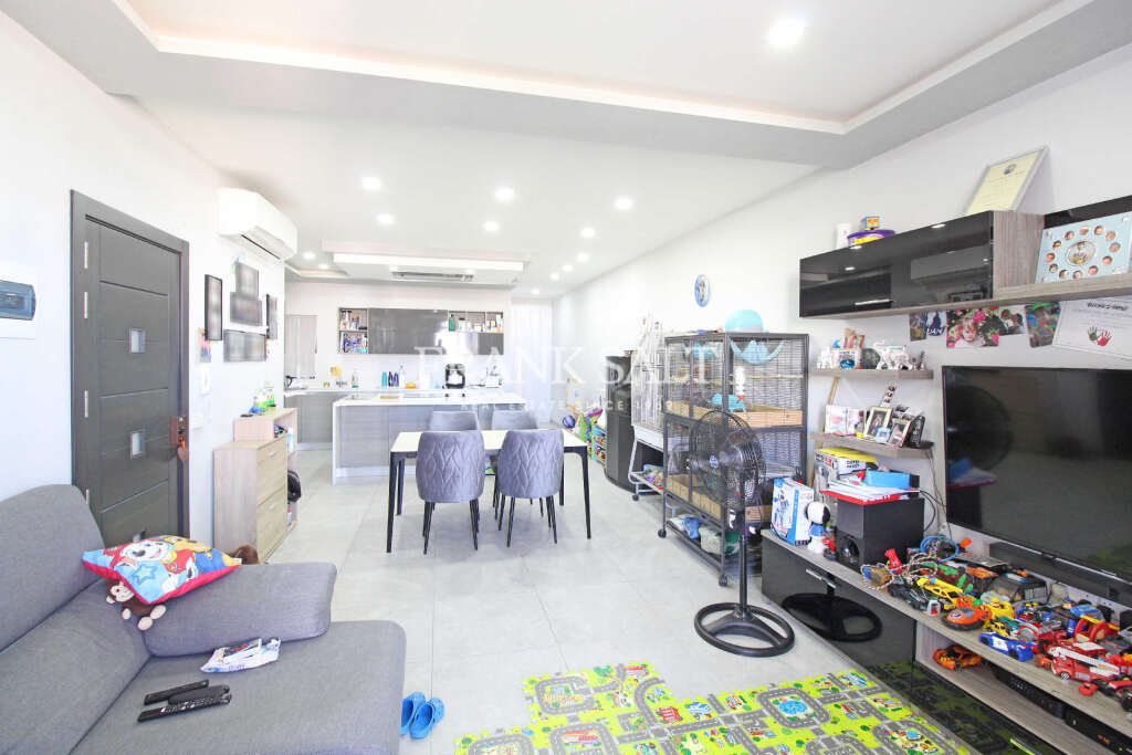 3 Bed, ApartmentFor Sale, Zejtun, Malta