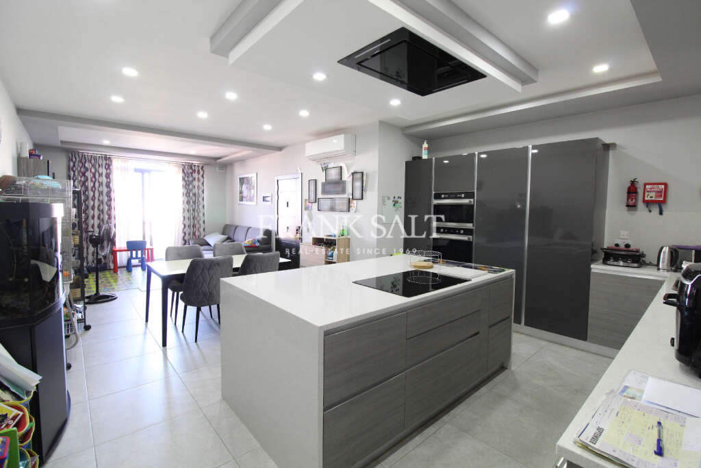 3 Bed, ApartmentFor Sale, Zejtun, Malta