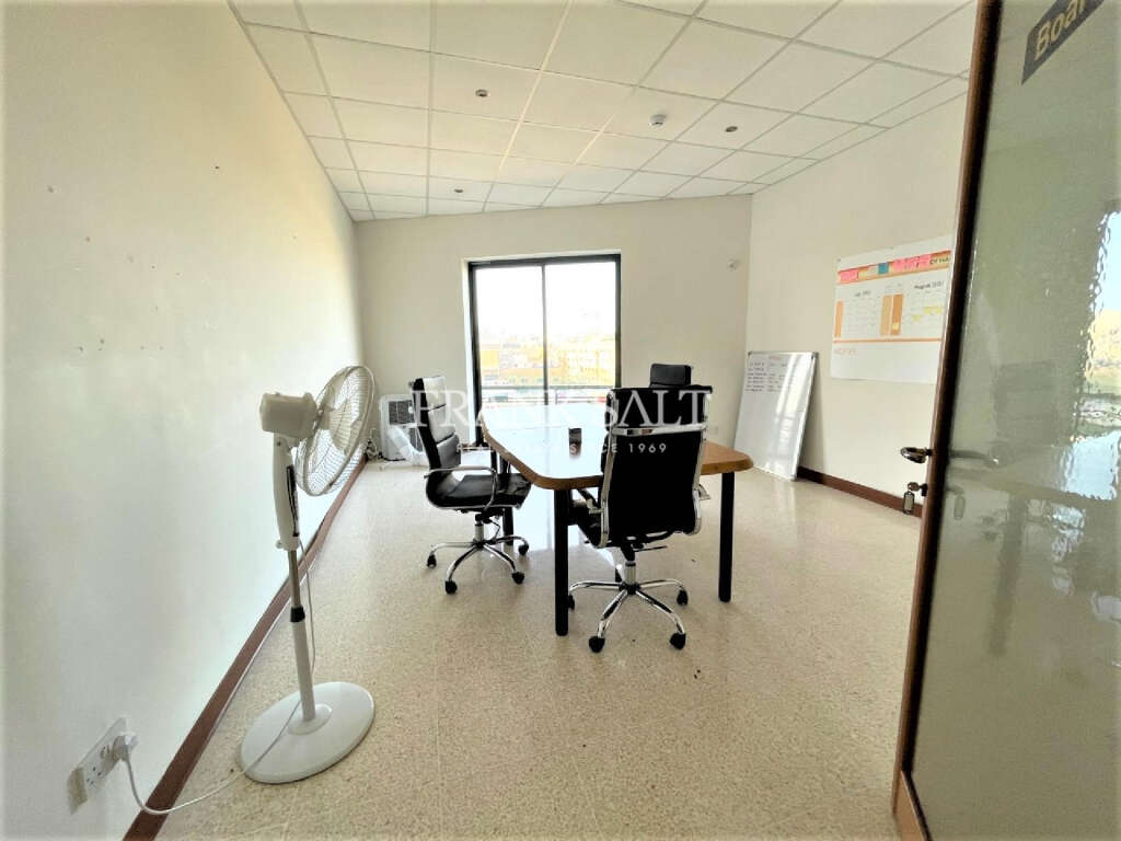 Commercial Property, For Sale