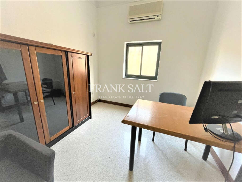 Commercial Property, For Sale