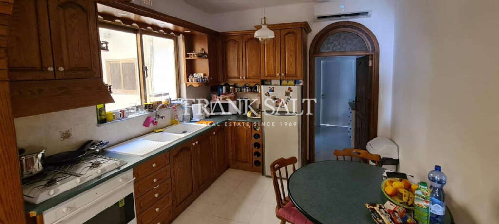 3 Bed, ApartmentFor Sale, Marsalforn, Gozo