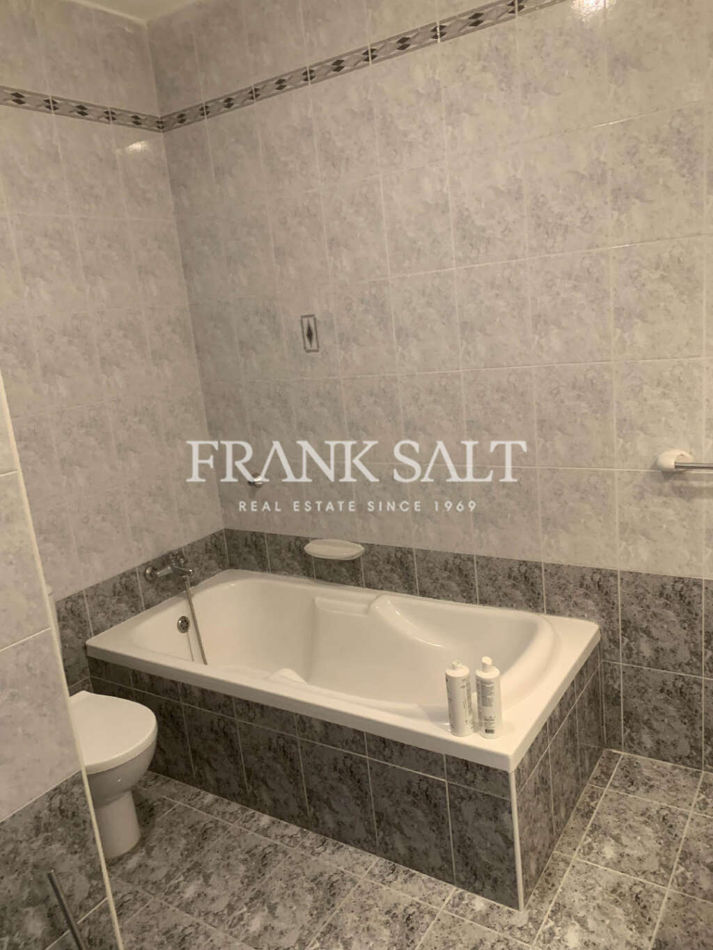 2 Bed, ApartmentFor Sale, Attard, Malta