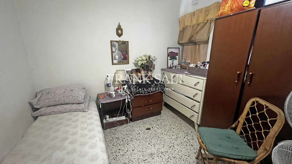 3 Bed, ApartmentFor Sale, Qawra, Malta