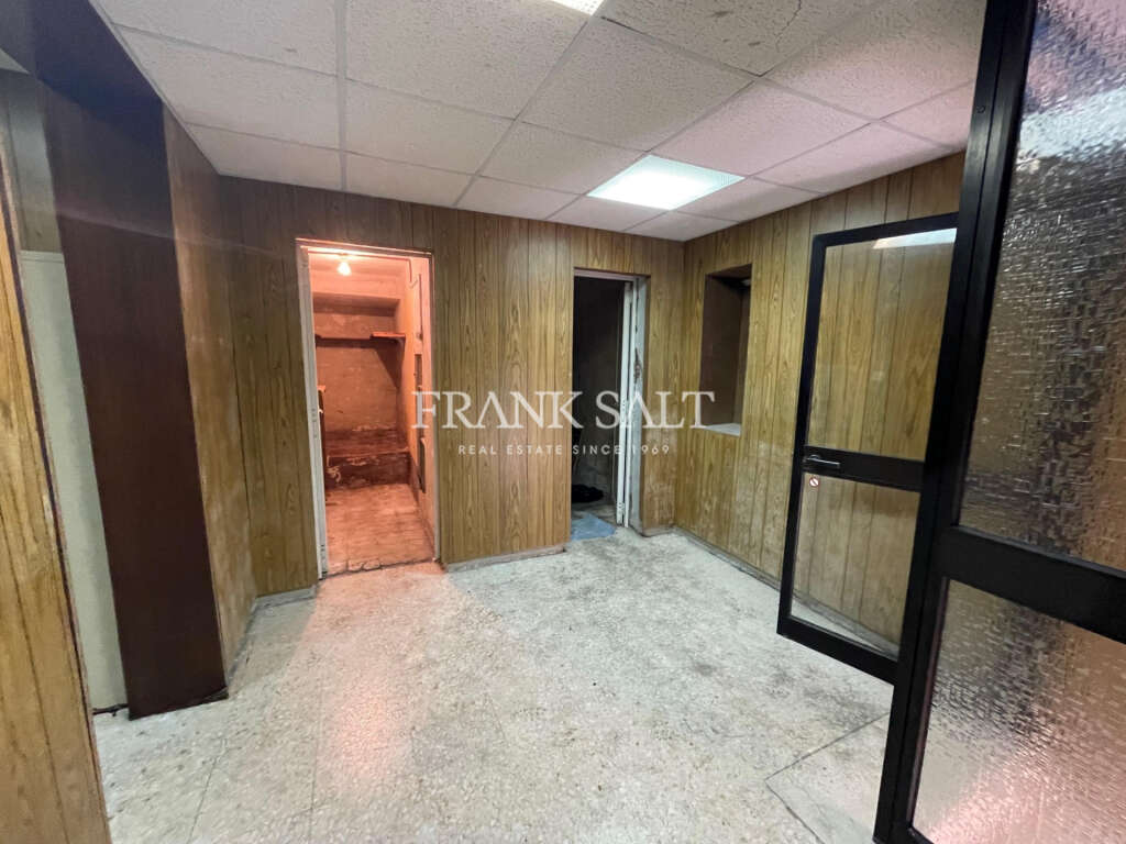 Commercial Property, For Sale