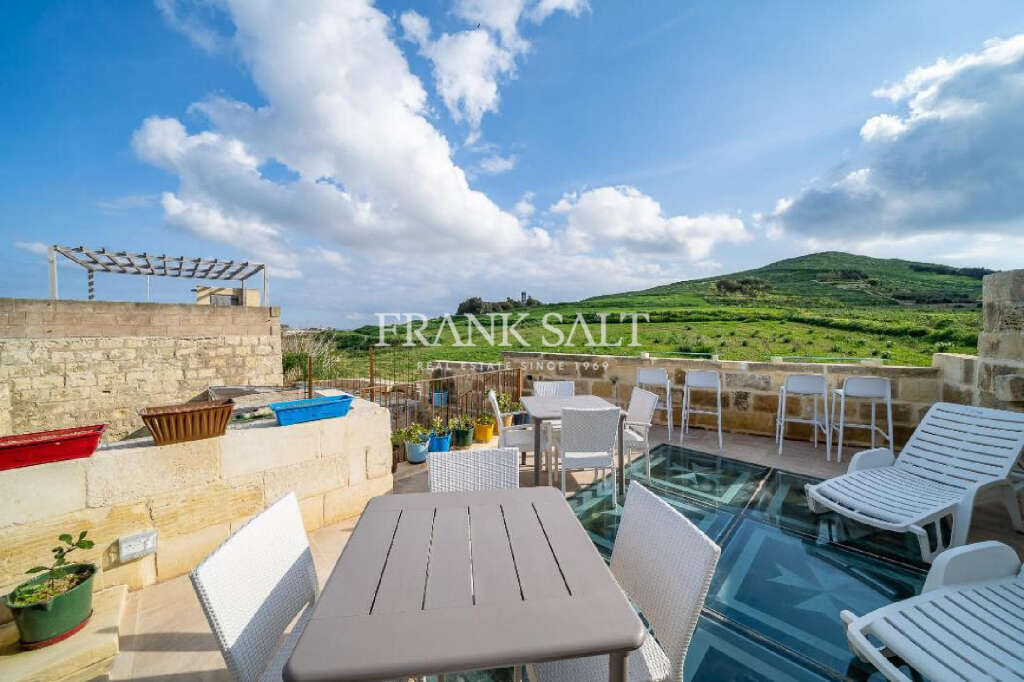 8 Bed, HouseFor Sale, Gharb, Gozo