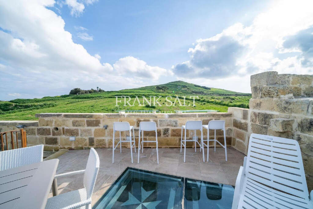 8 Bed, HouseFor Sale, Gharb, Gozo