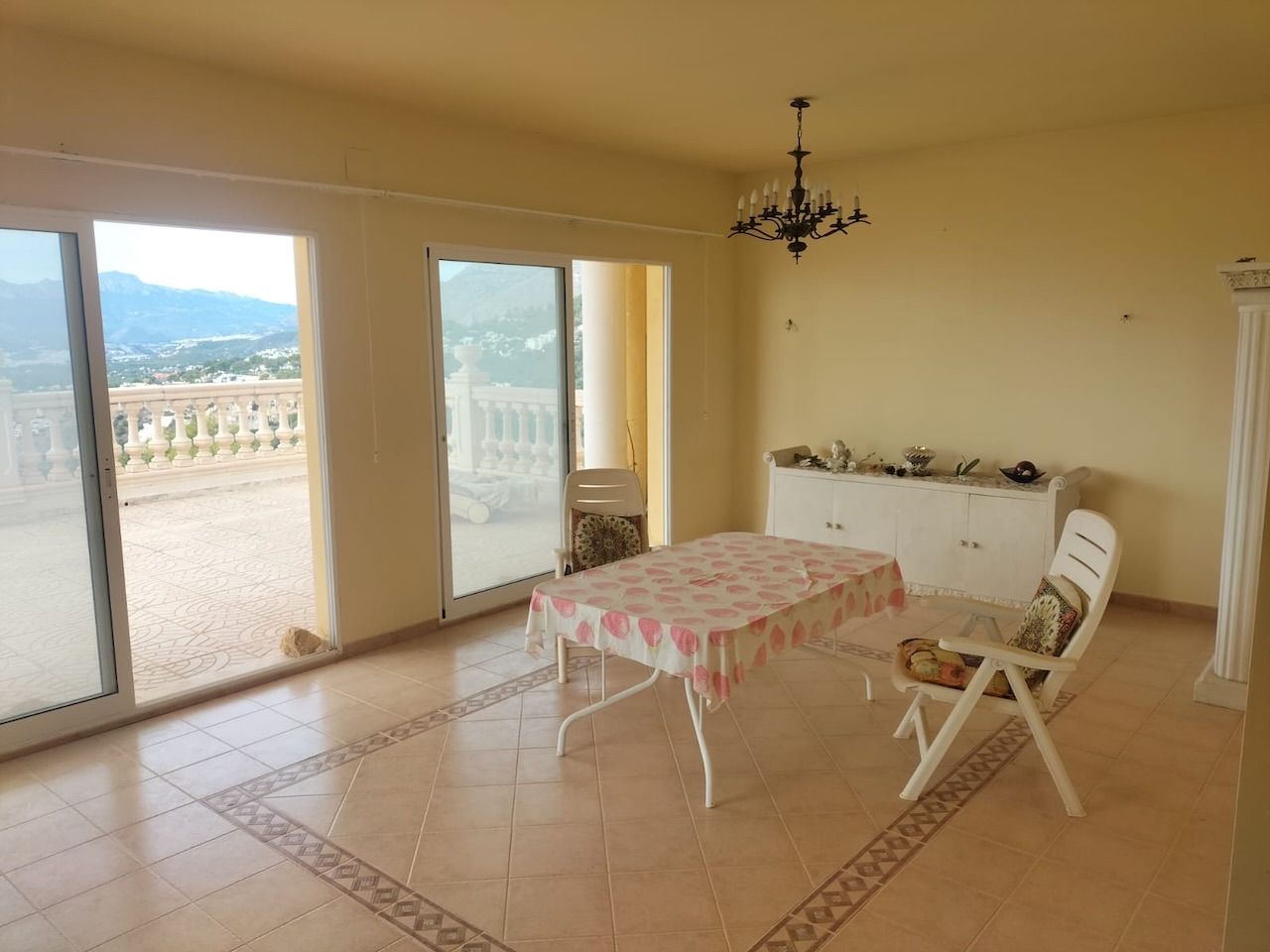 Altea, Alicante, 5 Bedrooms Bedrooms, ,For Sale,CHA0130 - OPF