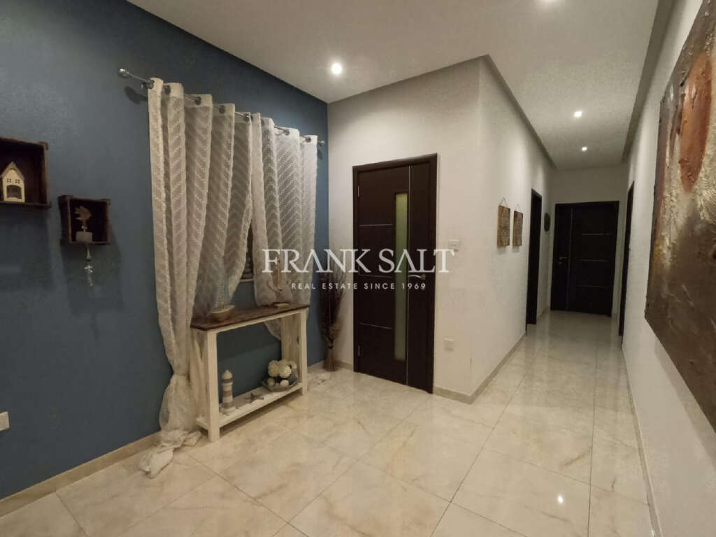 3 Bed, ApartmentFor Sale, Marsascala, Malta