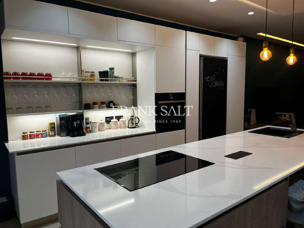 3 Bed, ApartmentFor Sale, Zurrieq, Malta