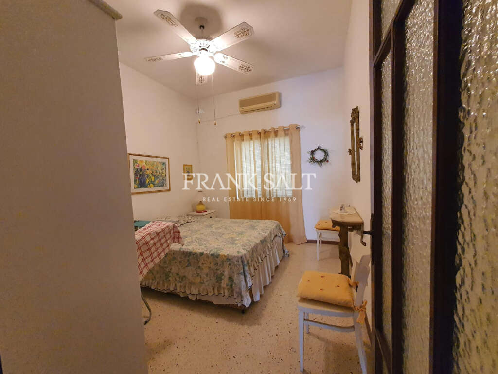 2 Bed, ApartmentFor Sale, Marsascala, Malta