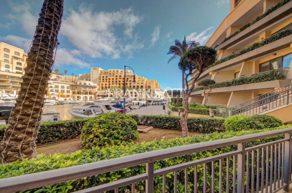 1 Bed, ApartmentFor Sale, Portomaso, Malta